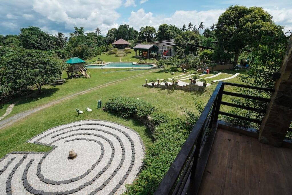 Green Cabin&Pool 2.5ha Makiling View Near Tagaytay