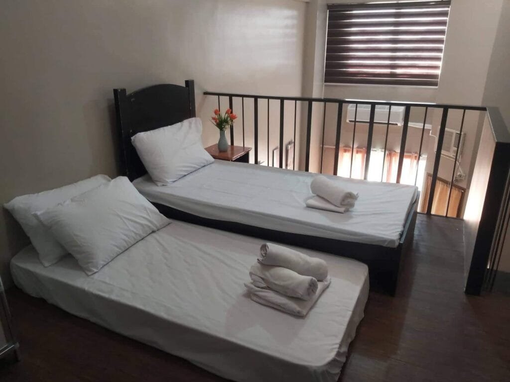 Affordable Tagaytay Monteluce 2 BR LOFT w/Pool 82