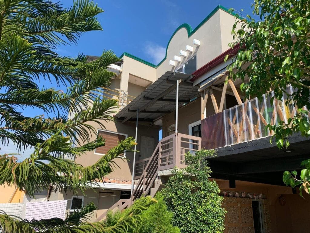 Alyanna's Garden Resort Beachfront Private Resort