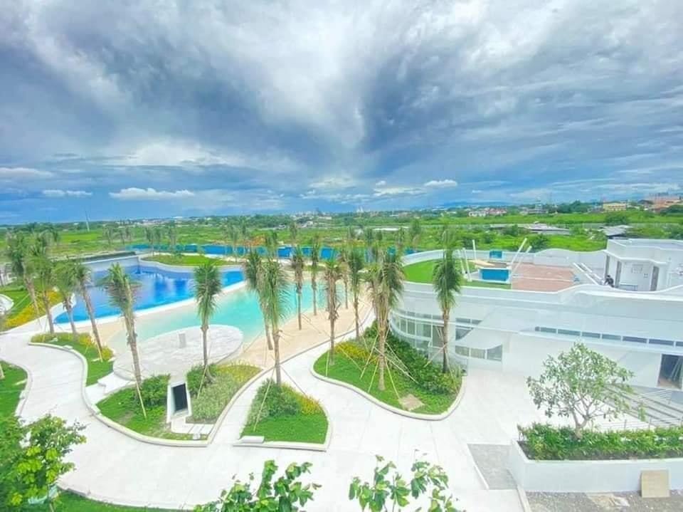 Azure North-Amarri's Oasis 1 BR w/ NETFLIX