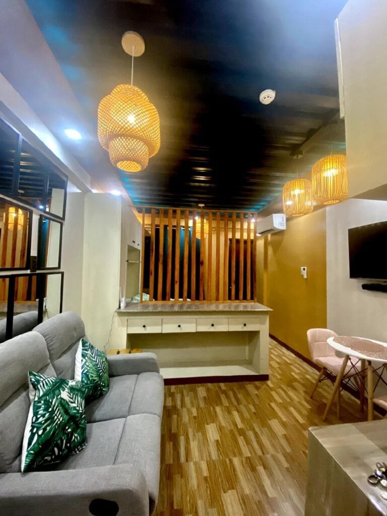 Budget wise and Fully furnished 1 Bedroom Condo