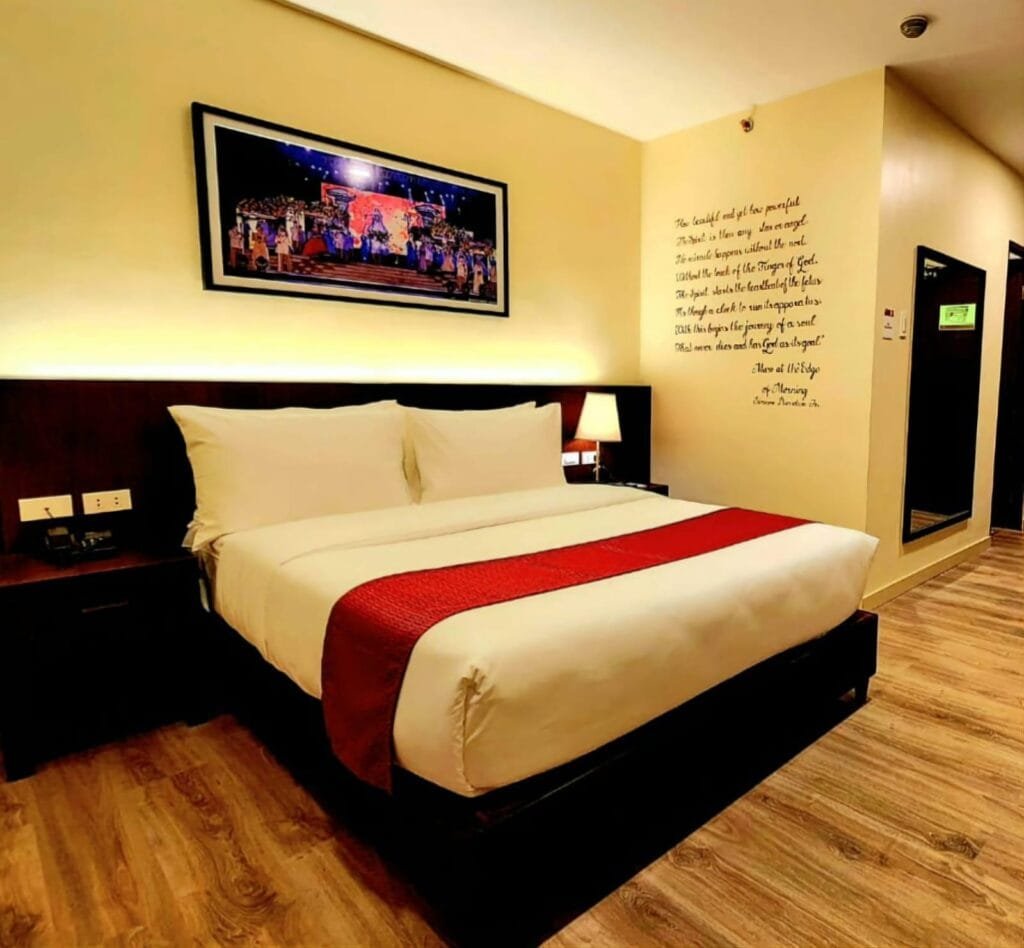 ComfySuites at Quincentennial Hotel near AyalaMall