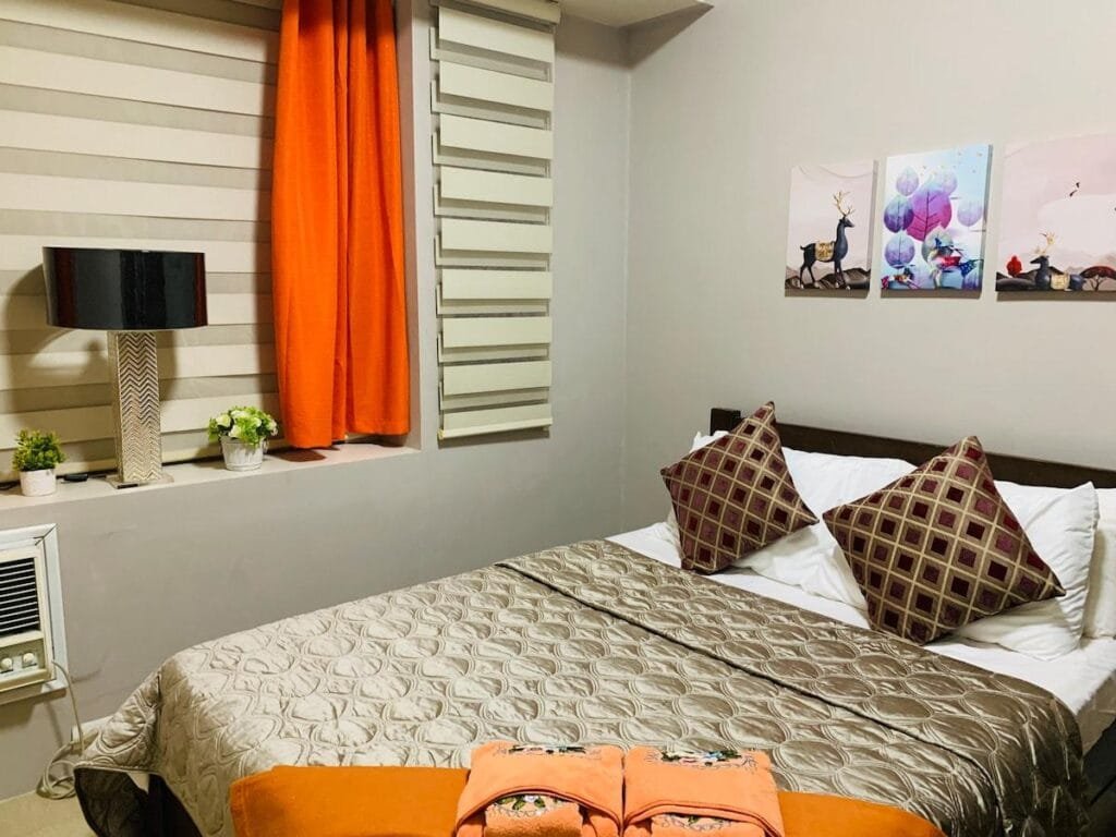 Cozy 1BR Unit across T3 Airport + Wi-Fi & Netflix