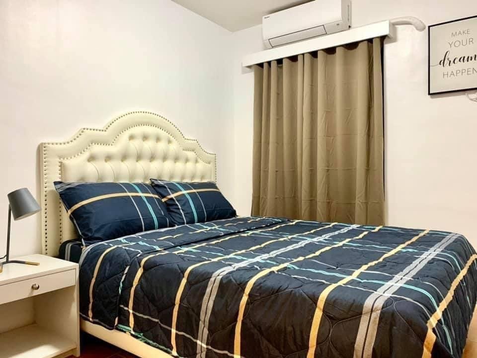 Cozy 2-Bedroom Condo with Pool
