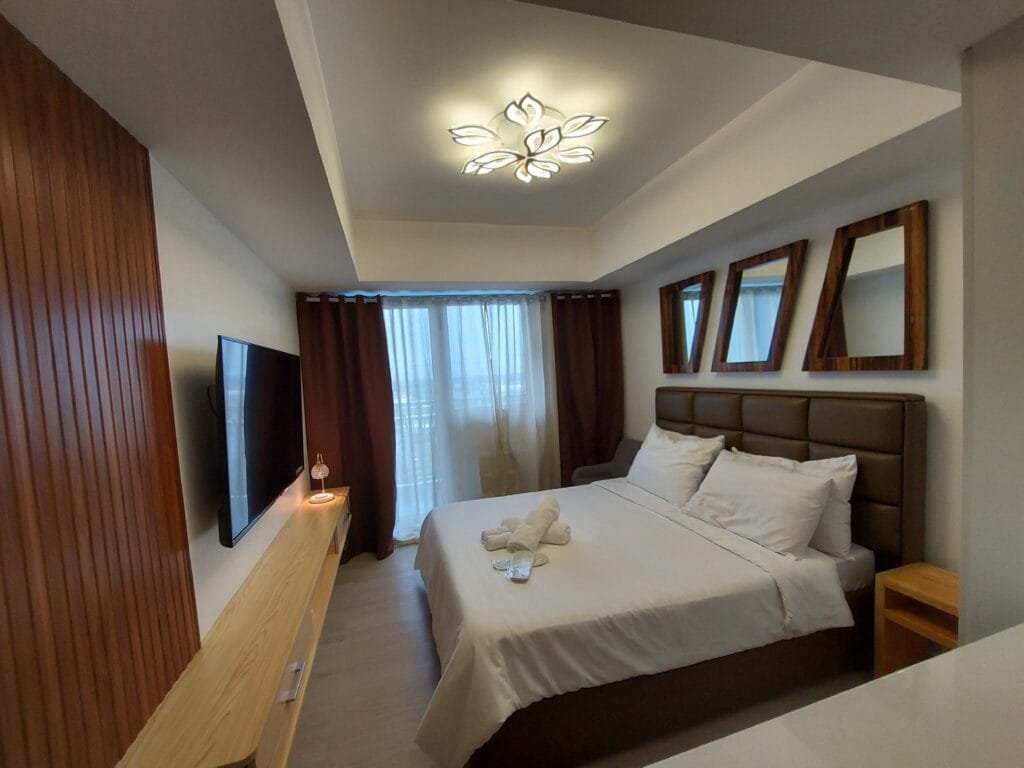 Cozy Haven at Azure North Pampanga