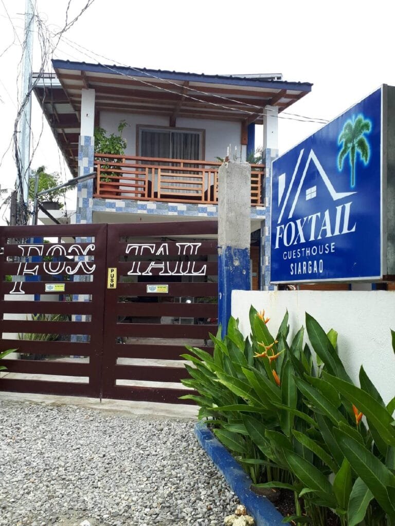 Foxtail Guesthouse Siargao