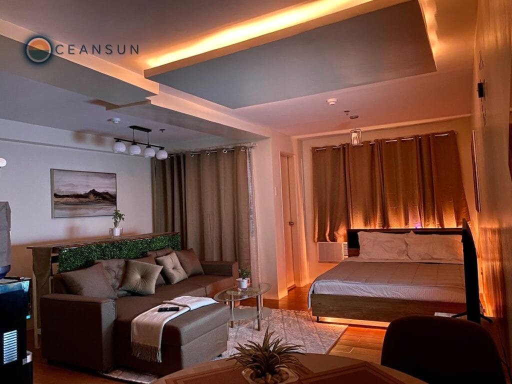 Homie Colorful Condo up to 6 person w/FREE Parking