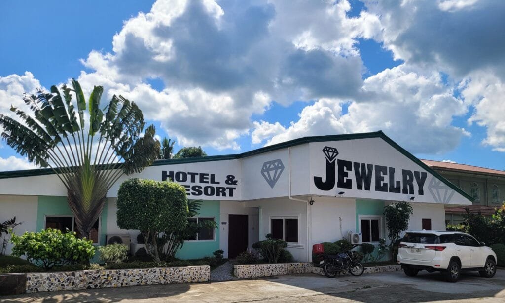 Jewelry Hotel and Resort