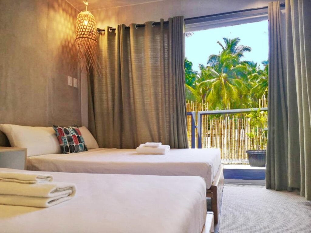 Lubihan Siargao Villas - Hilom Room with Balcony