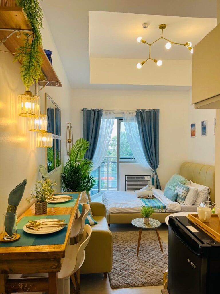 Pacific Cabin@AzureNorth