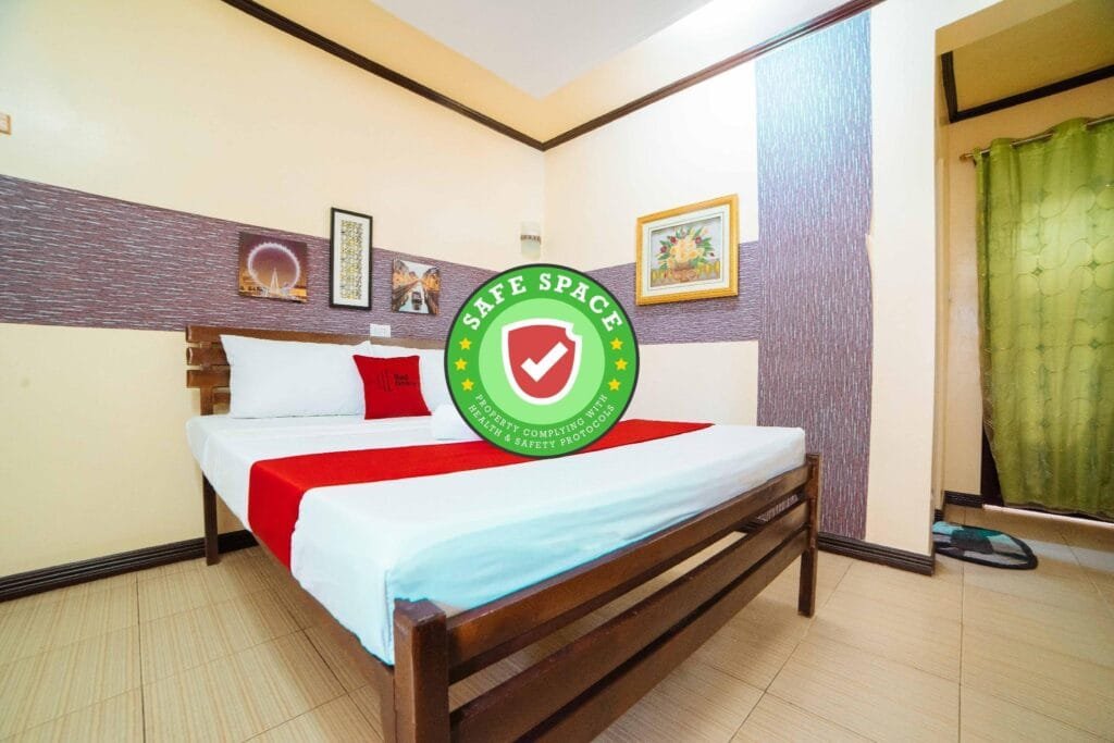 RedDoorz @ Tagaytay Road - Vaccinated Staff