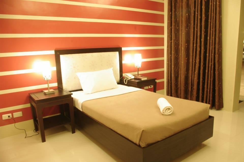 Standard Single Room 01