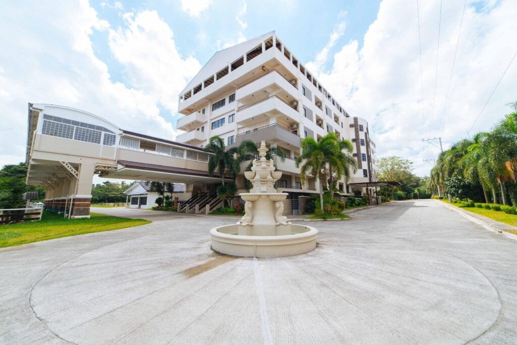 Whitewoods Convention and Leisure Hotel