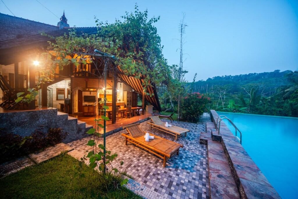 Artist Villa 4BR Dandan Bukit Tranquil View