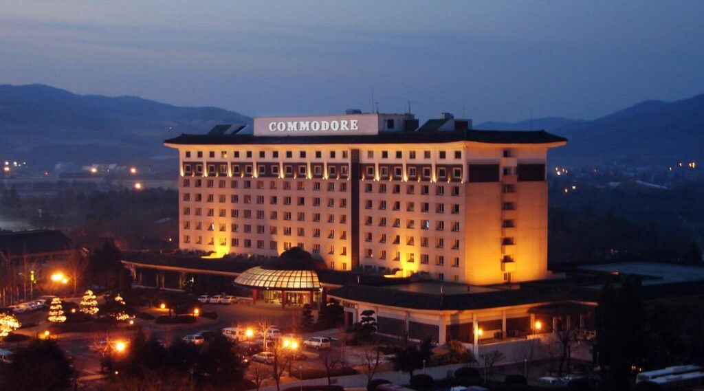Commodore Hotel