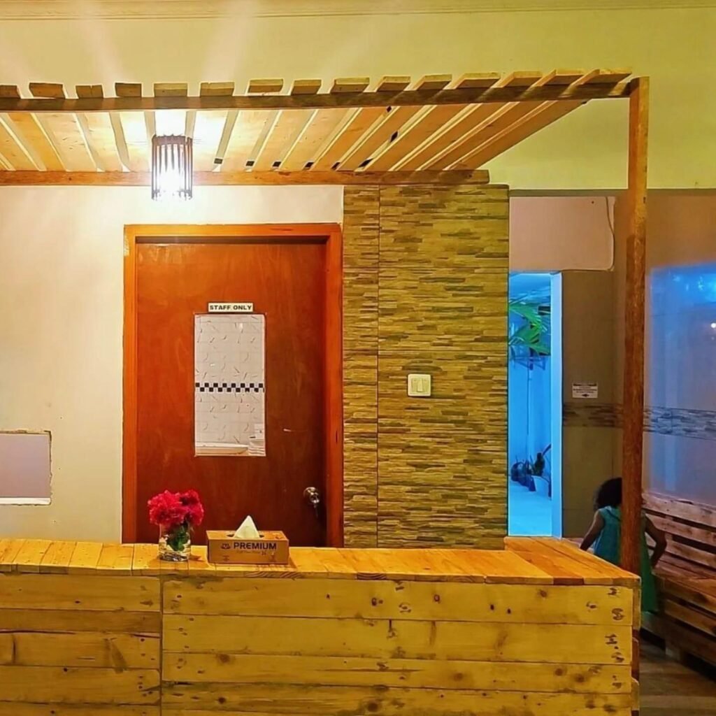 Dhontakuru Guest House