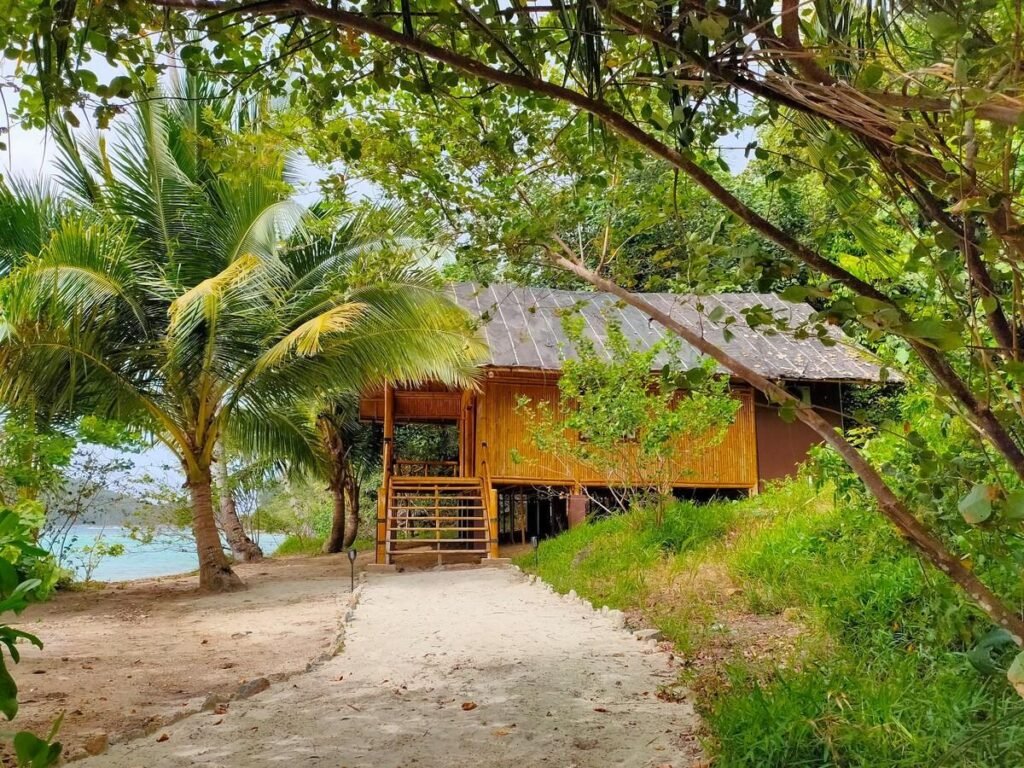 Family Cottage Tenggilling island