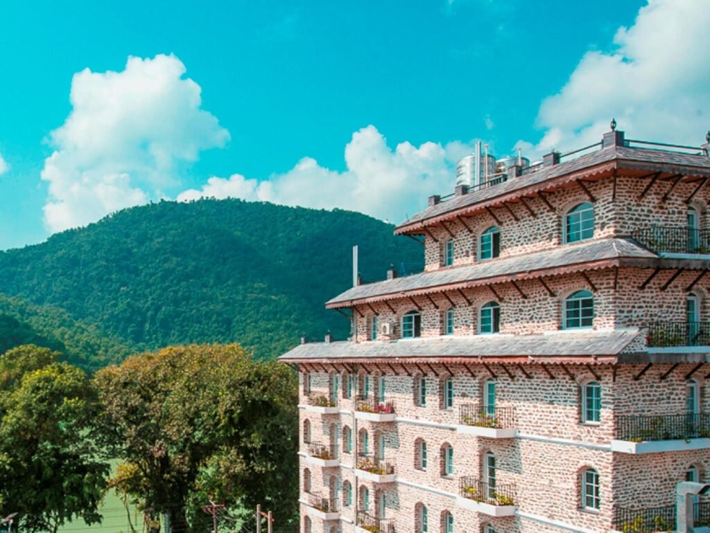 Glacier Hotel & Spa