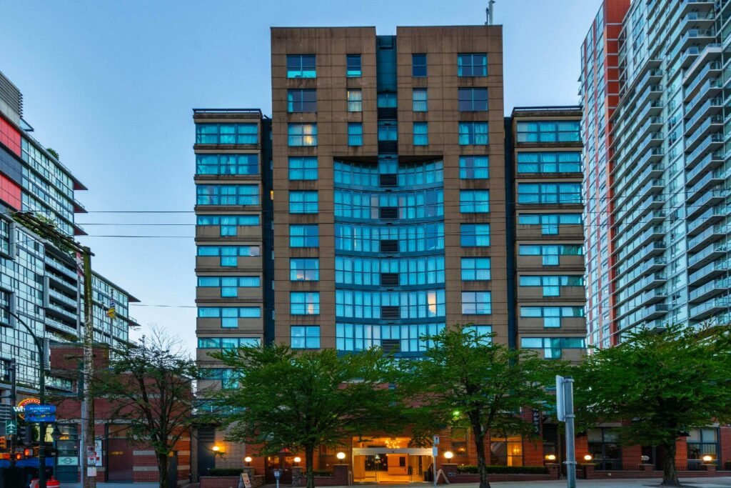 Grand Park Hotel & Suites Downtown Vancouver Ascend Htl