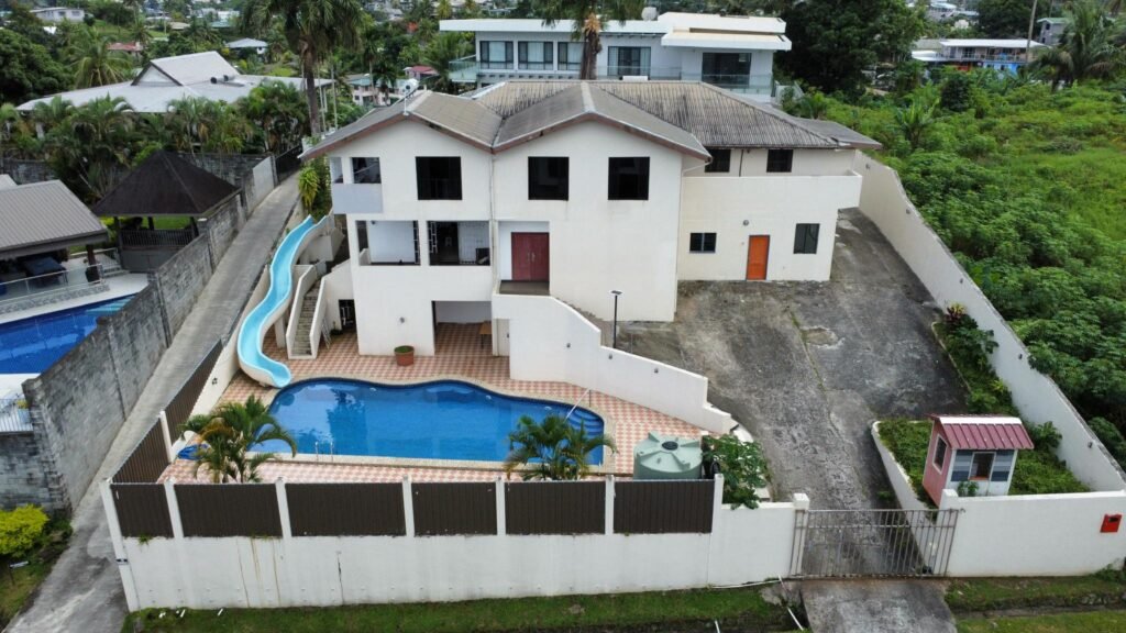 Henry's Villa
