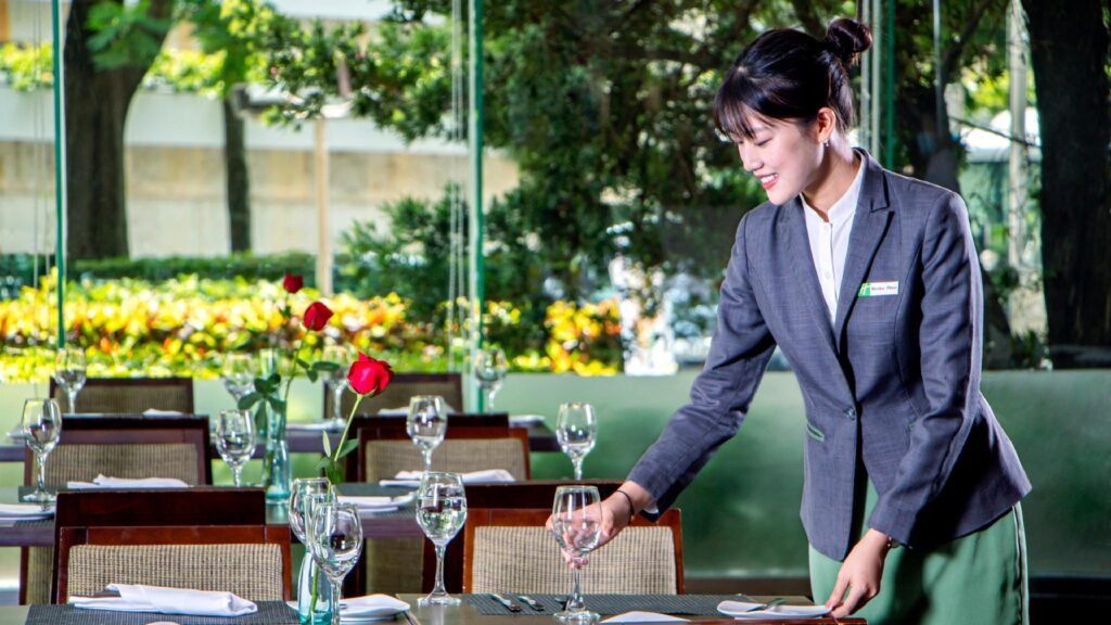 Holiday Inn Shenzhen Donghua Hotel