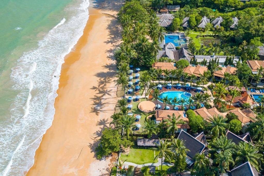 Khaolak Bay Front Hotel