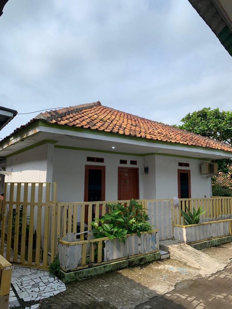 Kontrakan/penginapan Amel HO