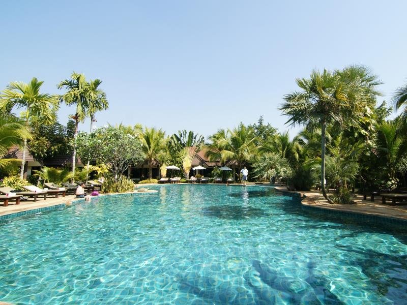 Laluna Hotel and Resort
