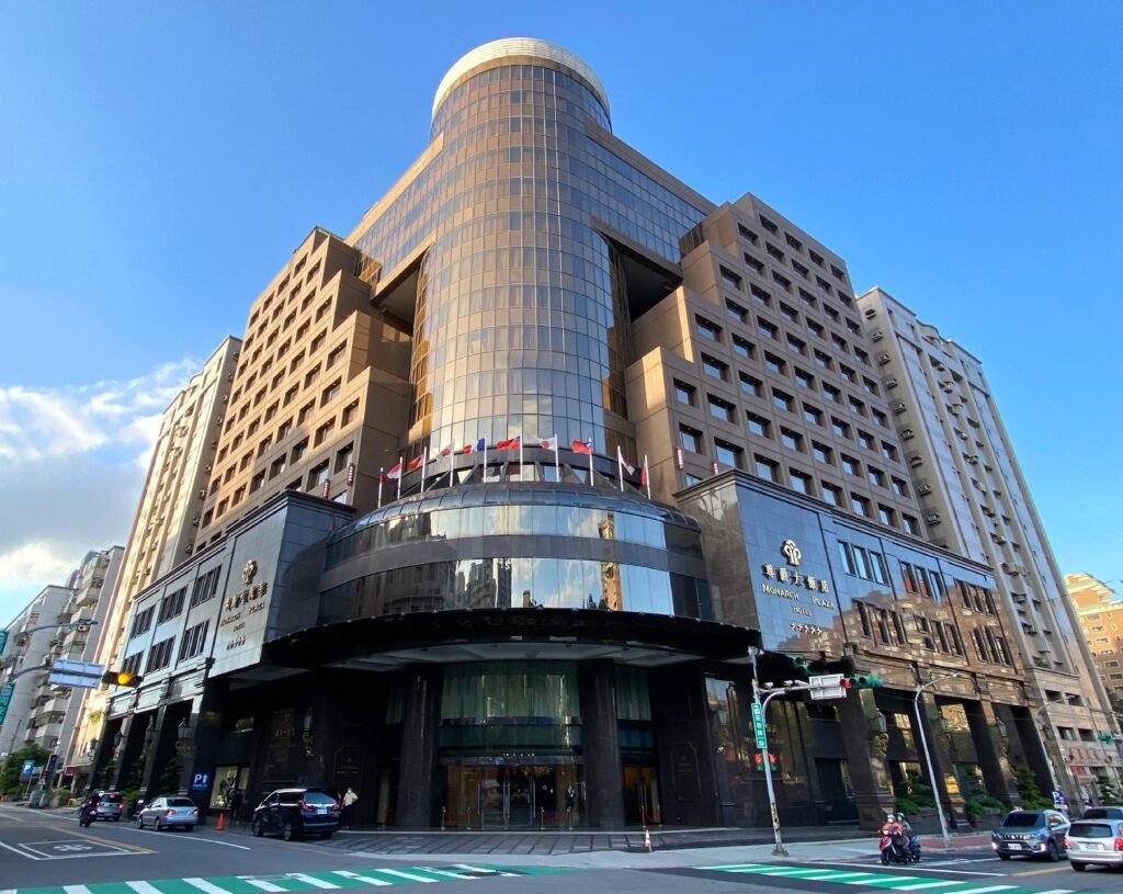 Monarch Plaza Hotel