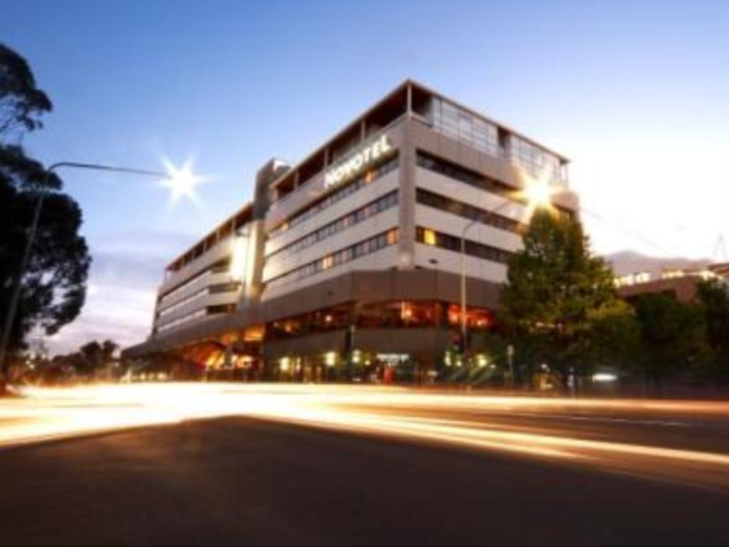 Novotel Canberra