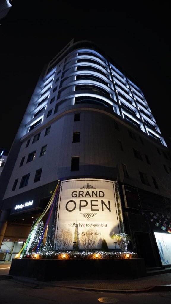 Partyz hotel
