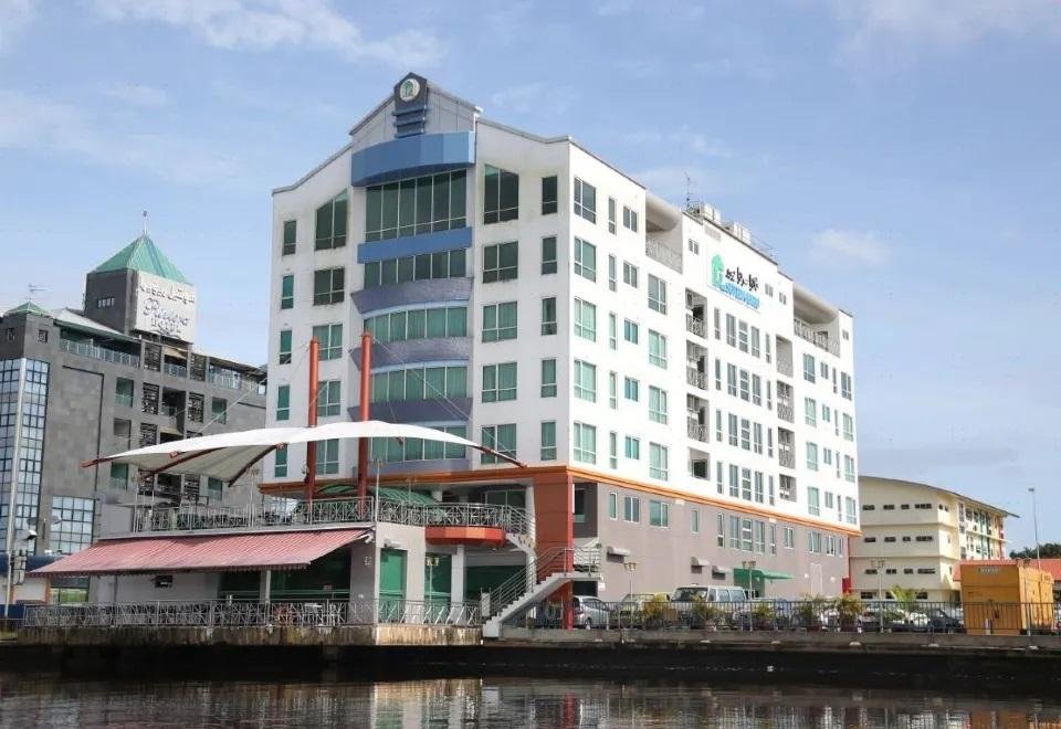 Plaza Sutera Biru Hotel