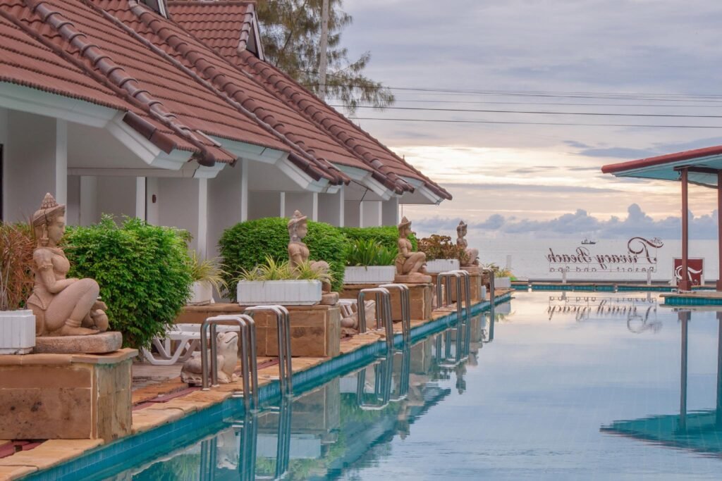Privacy Beach Resort & Spa