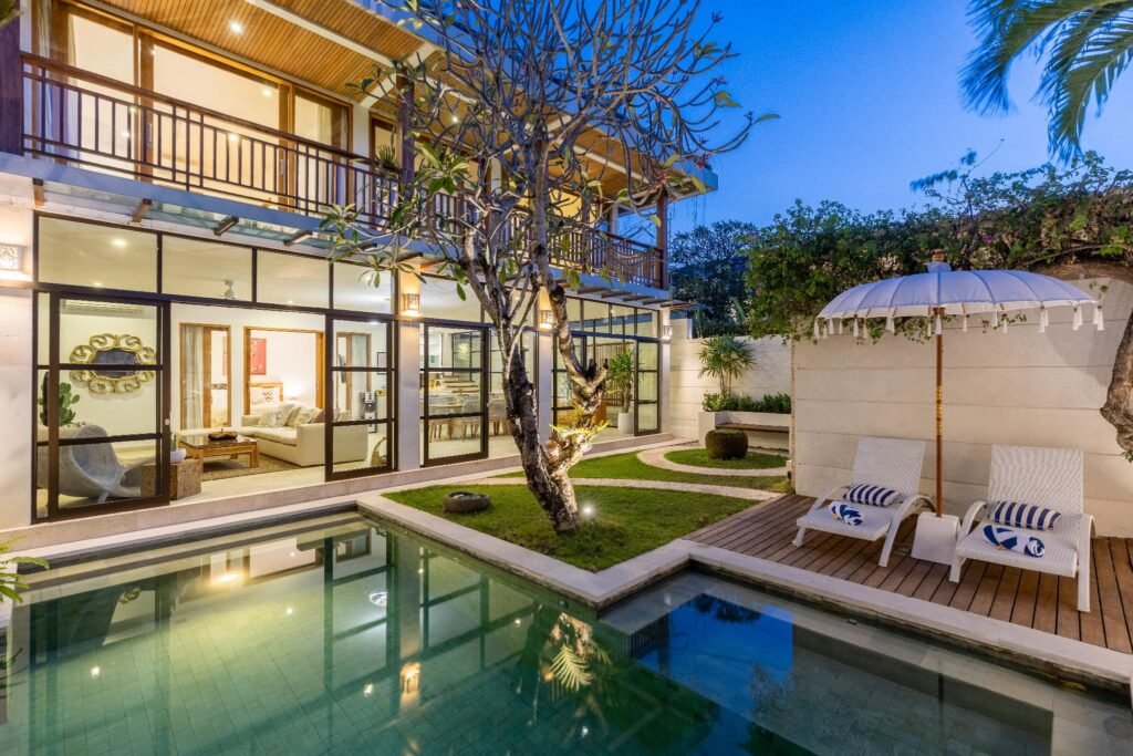 Quiet Tropical Villa in Seminyak Center
