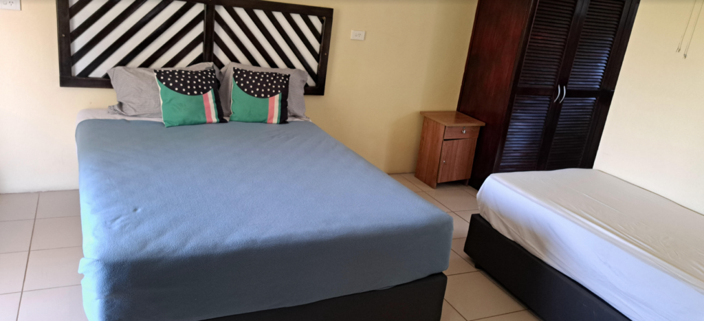 Shalini Garden Hotel & Apartments