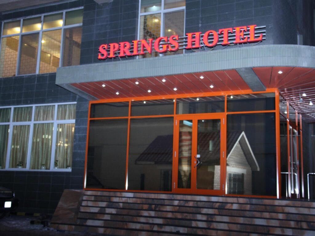 Springs Hotel