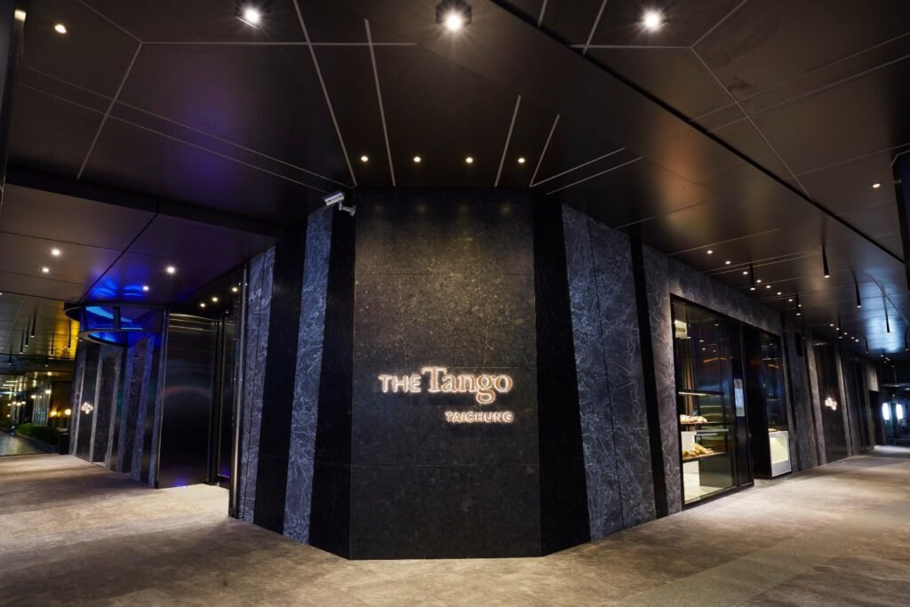 Tango Hotel TaiChung