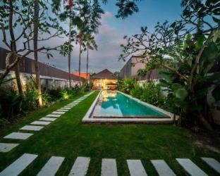 Villa Shakti 3 BR with Private Pool in Canggu