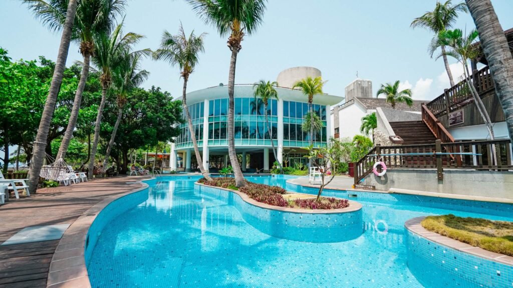 Yoho Beach Resort