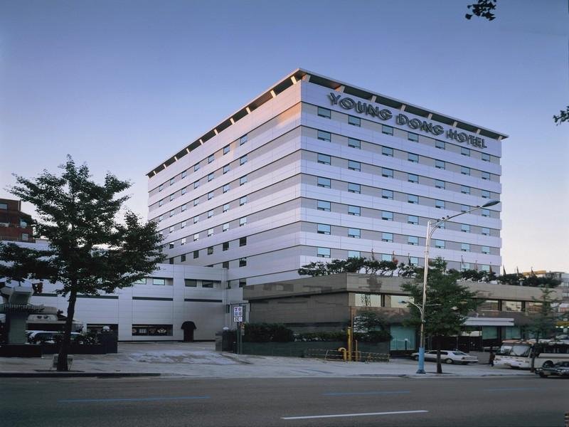 Young Dong Hotel