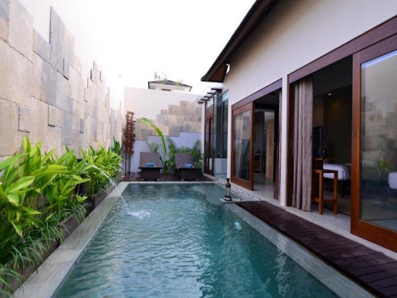 Zoe Private Pool Villas Canggu Bali