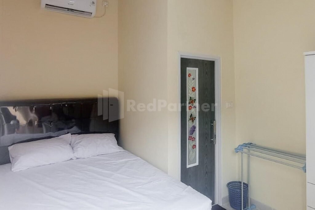 Asyura Kostel Syariah Redpartner
