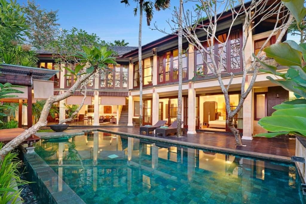 Breathing 3 BR Private Pool #FN9
