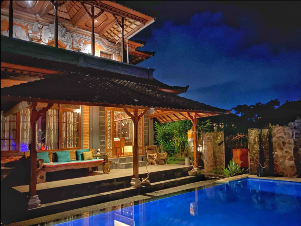 EXOTIC CLASSIC STYLE VILLA WITH POOL 5-6 PEOPLE