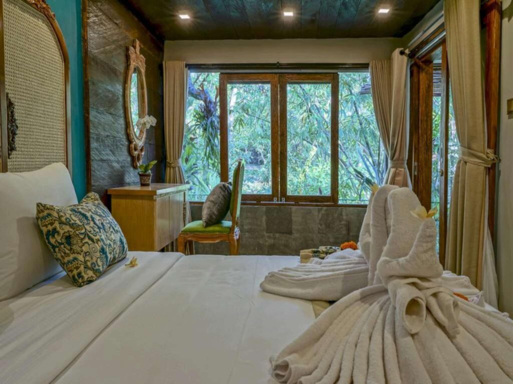 Ethic 2BR Villa with Plunge Pool #V21