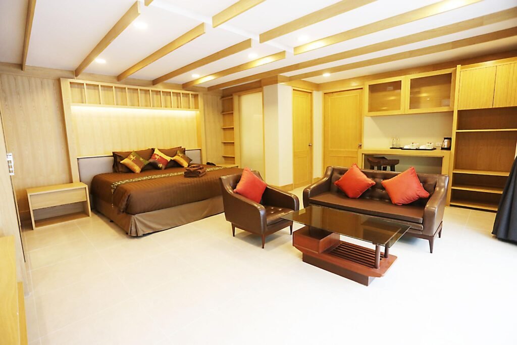 Hua Hin White Sand Hotel