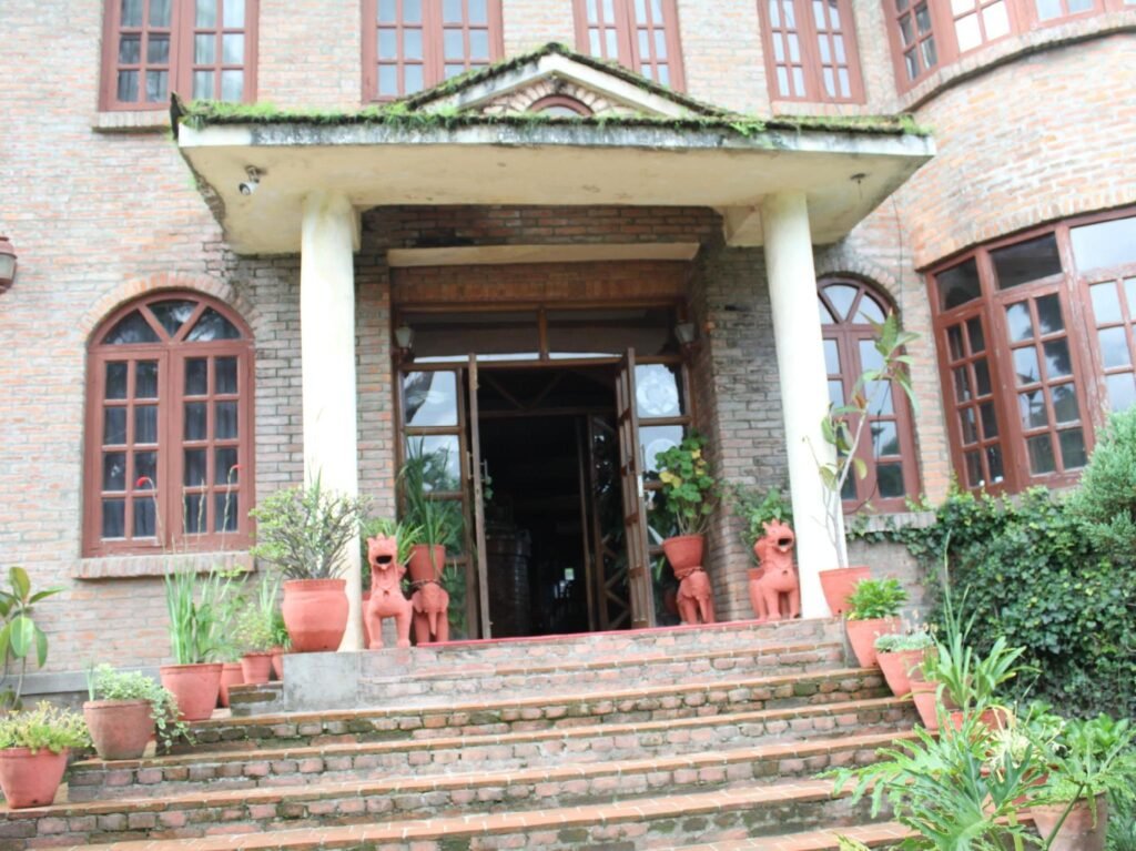 Niva Niwa Lodge and Resort