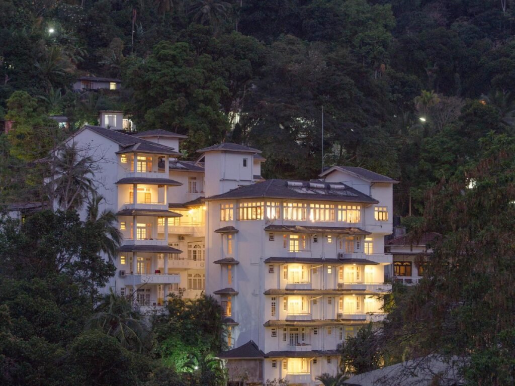 Oak Ray Serene Garden Hotel