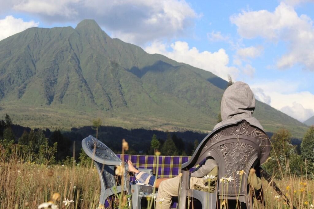 Under Volcanoes View Guest house