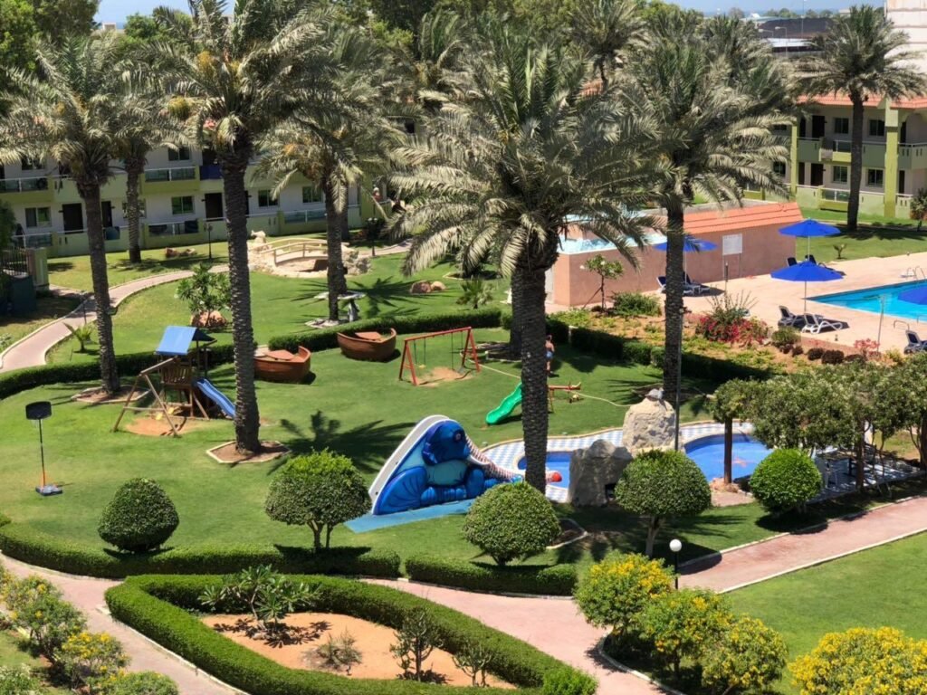 Flamingo Beach Hotel
